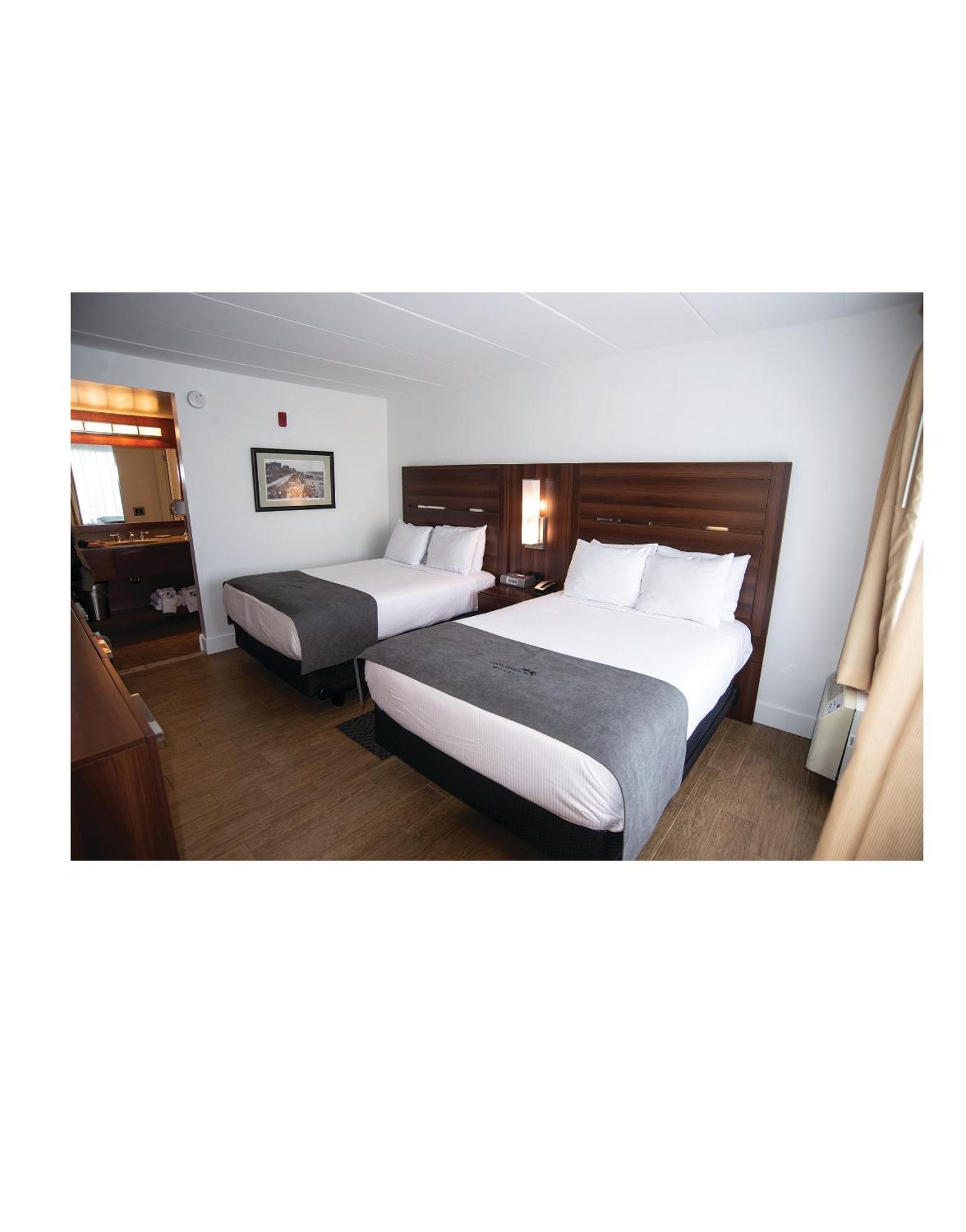 Crosswinds Motel リホーボス・ビーチ エクステリア 写真